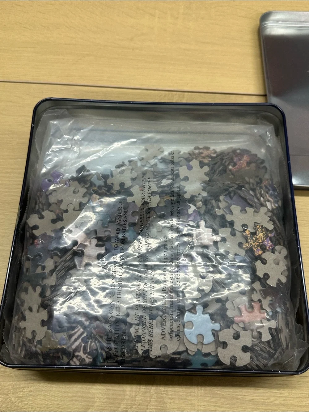 Ceaco Disneys “Wish” 1000 Piece Collectible Puzzle in Collectors Tin Box NEW